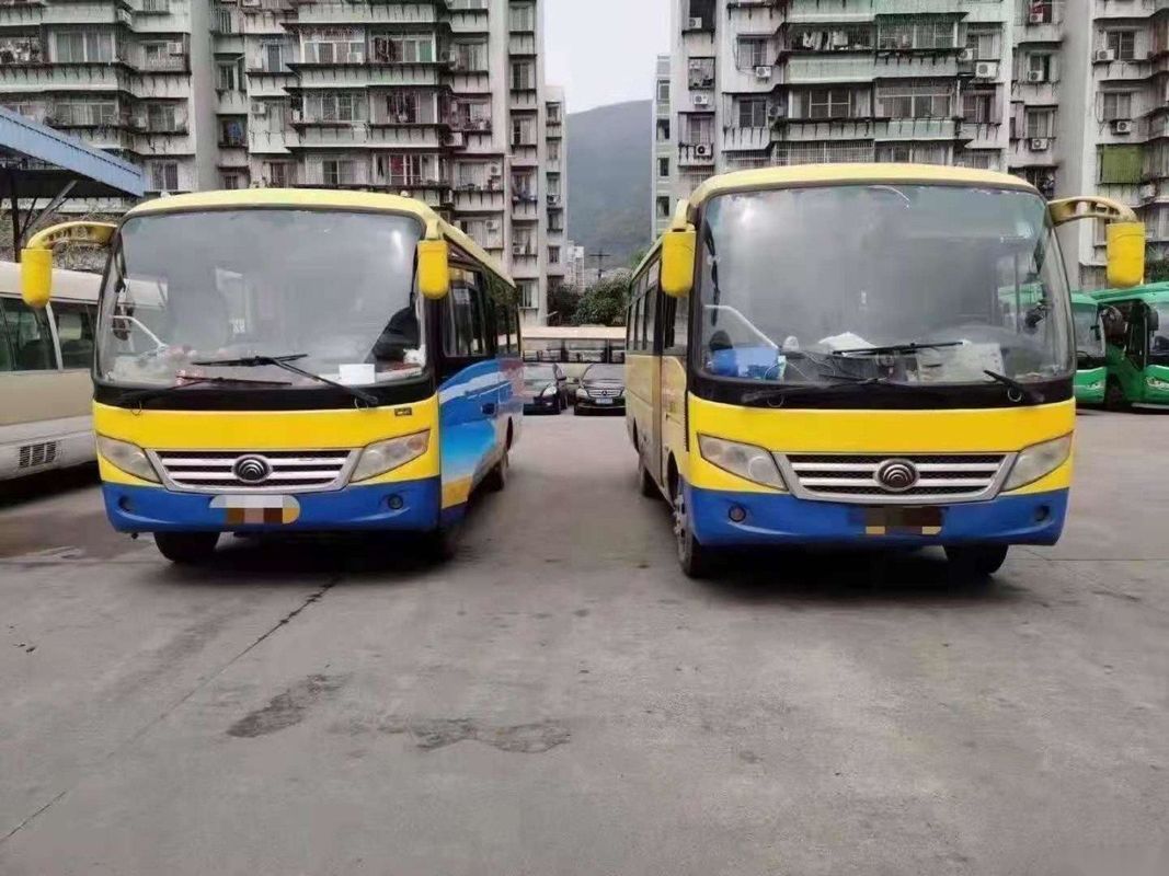 Gebruikte van de de Passagiersbus van Yutong Mini Bus ZK6720d Front Engine 95kw Yuchai Goede Euro IV 26seats
