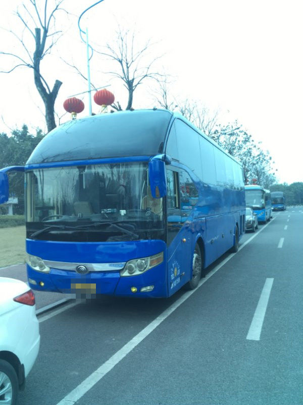 54 de zetels Gebruikte Dieselmotor van het de Bus 2016 Jaar van Busbus used yutong ZK6127 in goede staat