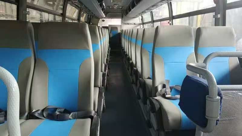 39 Zetels ZK6908 Gebruikte YutongBus gebruikten Bus Bus 2013 Jaar Leidingslhd Dieselmotoren