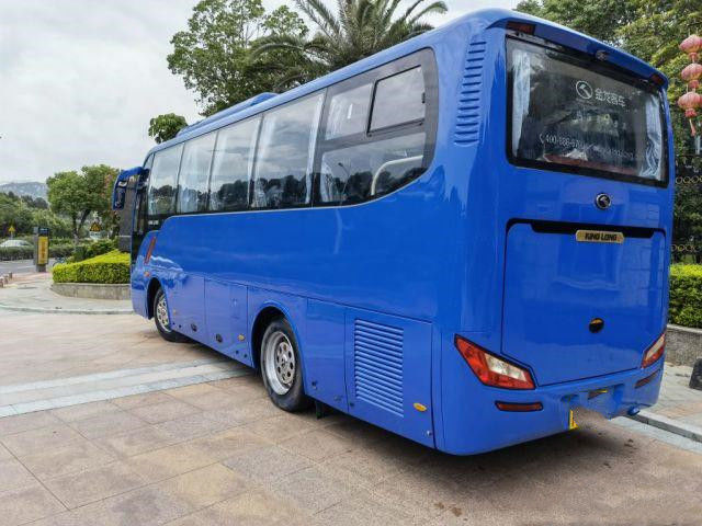 Het gebruikte Modelxmq6859 Merk Kinglong 35 Zetels Lage Kilometer Euro III Gebruikt Mini Coach van de Reisbus