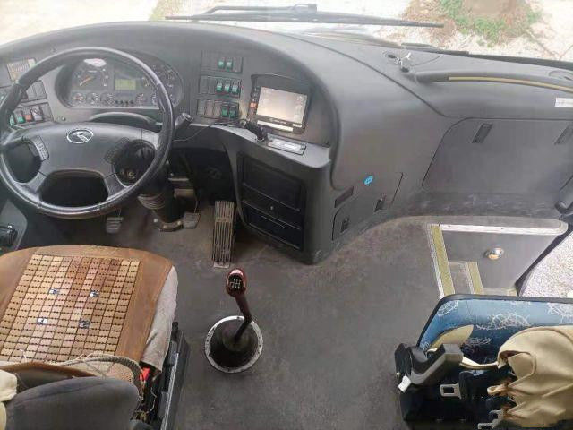 Gebruikt Merk 55 van BusBus XMQ6110 Kinglong de Motor Dubbele Deuren van Zetelsyuchai