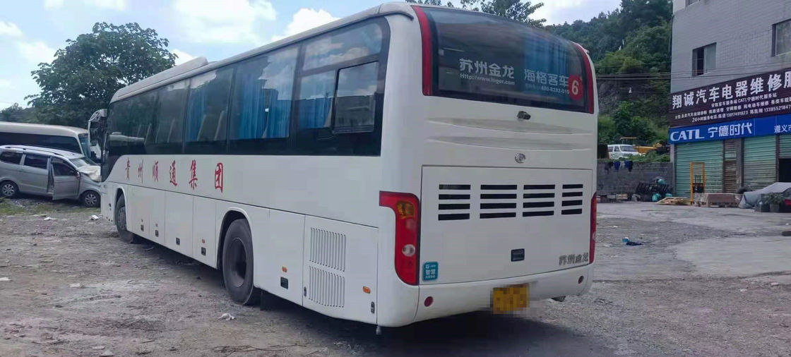 De huidige Nieuwe Aankomst gebruikte Hogere KLQ6129TA-Bus Bus 53 Zetelsdieselmotor Gebruikte Bus met Yuchai-Motor