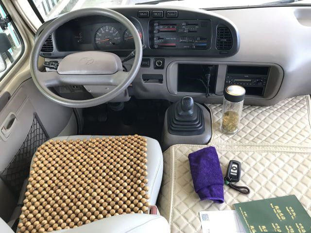 De Onderlegger voor glazen Witte Gouden van de bus Tweede Hand voor de Onderlegger voor glazen van Voorraadnegeria LHD Mini Bus Diesel Promition Price Toyota