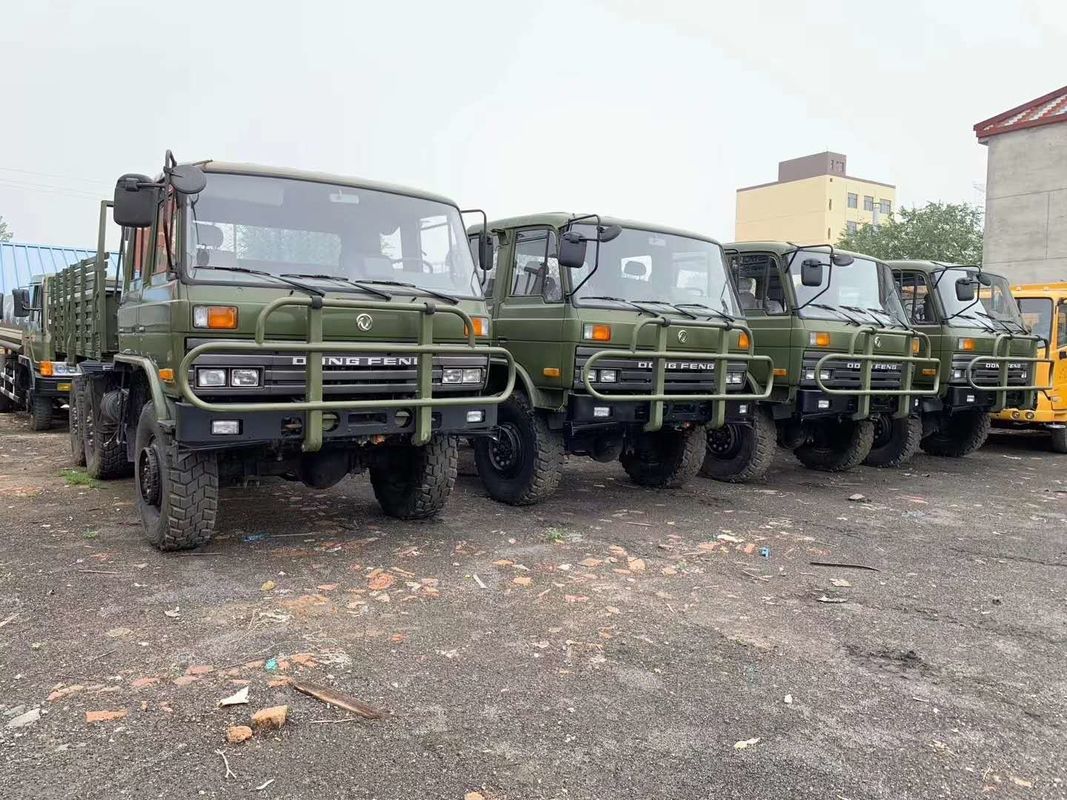 4x4 Off Road-van de de Woestijnvrachtwagen van Dongfeng 6x6 van Vrachtwagenchassis van de de Kampeerautovrachtwagen Militaire het Voertuigchassis