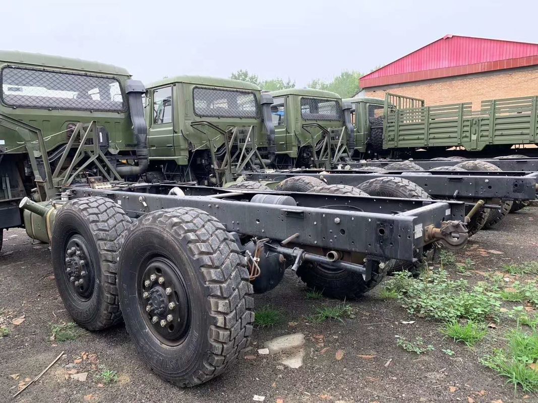 4x4 Off Road-van de de Woestijnvrachtwagen van Dongfeng 6x6 van Vrachtwagenchassis van de de Kampeerautovrachtwagen Militaire het Voertuigchassis