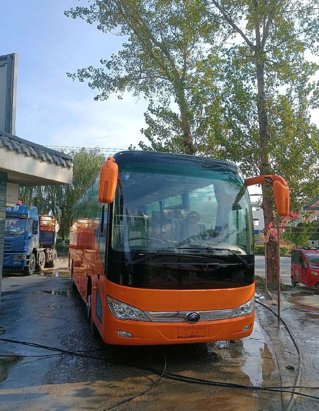 2016 Jaar 53 verdubbelen de Zetels Bussen van Deuren de Zk6119 Gebruikte Yutong met Airconditioner Geen Ongeval