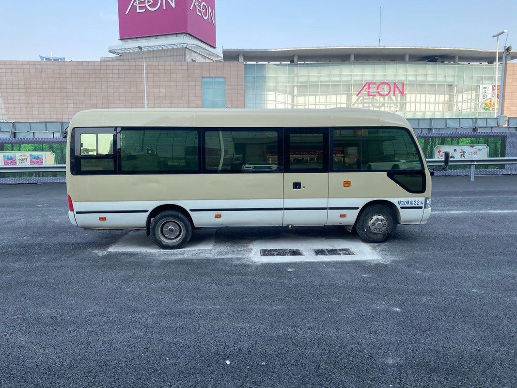 22 van de de Onderlegger voor glazenbus 2TR van Toyota van het zetels 2012 Jaar Linkerleiding Gebruikte de Benzinemotor