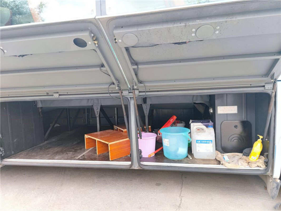 Dubbele van de Prijzenyutong van Decker Bus Yutong Brand ZK6116 Bus 49 Zetels gebruikte van de Busweichai van Toyota Hiace de Motor400kw Dubbele Deur
