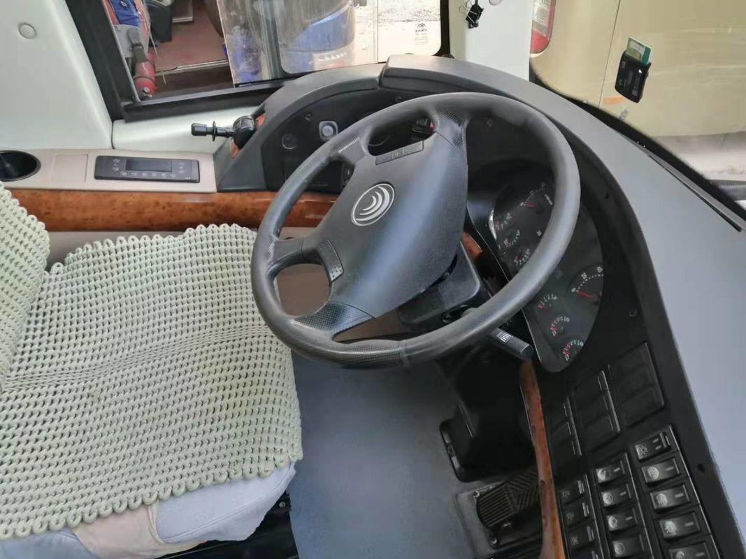 Bussen van de Buszk6122 2019 de Jaar Gebruikte Yutong van tweede Handyutong bijna Nieuw in LHD-Leiding