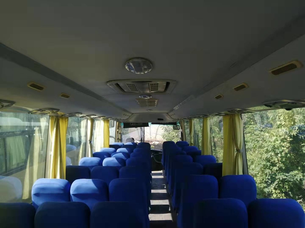 68 Seat Yutong Gebruikte Busreis Diesel van de Passagiersbus ZK6146 Linkerleidings 2013 Jaar