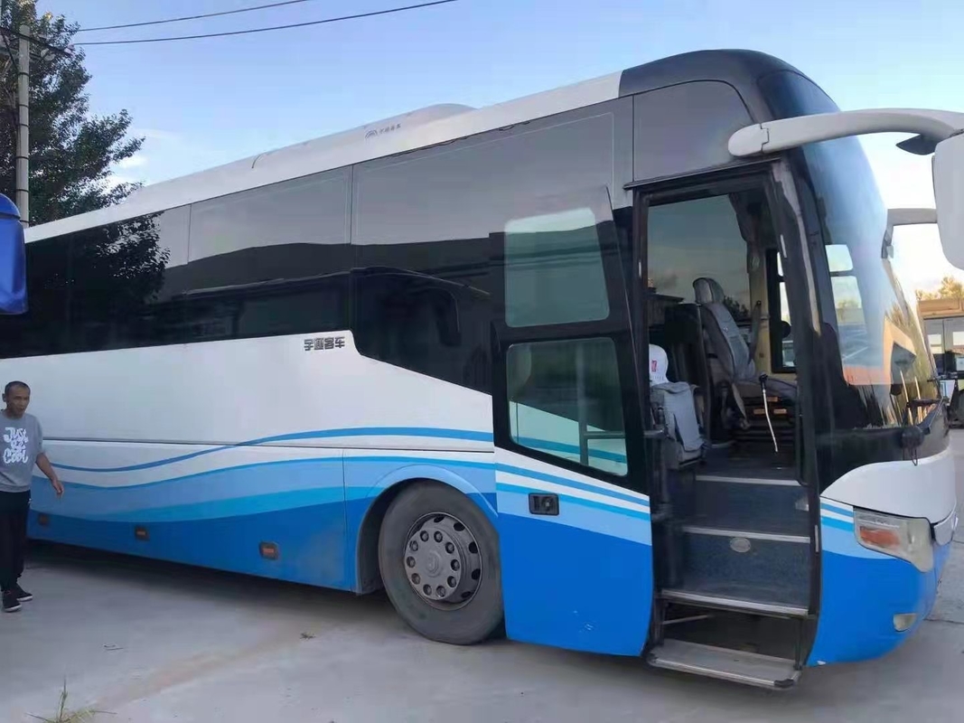 2010 Jaar 53 de Zetels Gebruikte Leiding van de Busbus diesel engine LHD van Yutong ZK6127 Bus Gebruikte