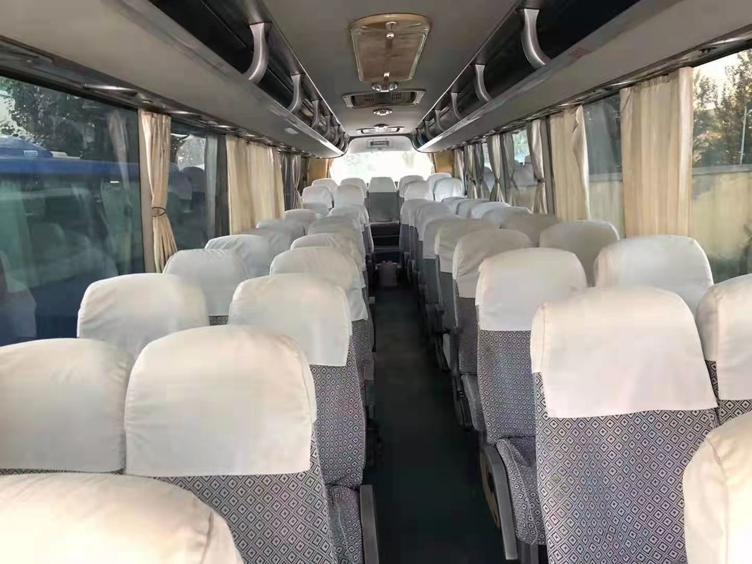2010 Jaar 53 de Zetels Gebruikte Leiding van de Busbus diesel engine LHD van Yutong ZK6127 Bus Gebruikte