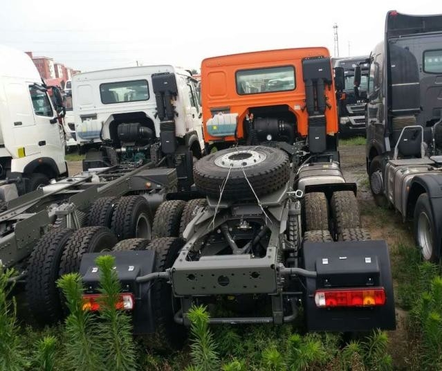 Gloednieuwe van de de Tractorvrachtwagen 6x4 van HOWO 371HP van de de Aandrijvingswijze de Tractorvrachtwagen