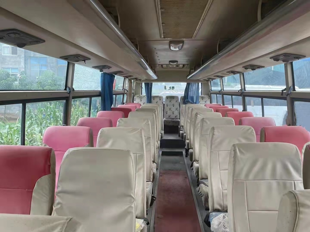 2009 Jaar 47 de Zetels Gebruikte Dieselmotoren van de BusBus Front Engine Steering LHD van Yutong ZK6102D Bus Gebruikte