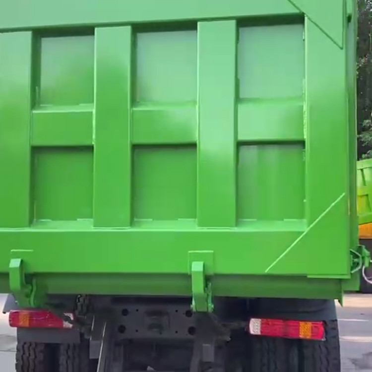 Gebruikte van de de Vrachtwagen8x4 Aandrijving van Howo Sinotruk Drump de Wijze Tweede Hand Howo 375 PK Tipper Truck