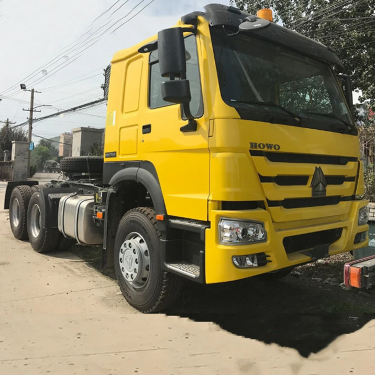 Sinotruk Gebruikte van de de Tractorvrachtwagen van de Tractor Hoofdaanhangwagen de Tractor Hoofdprijs van Howo 6*4