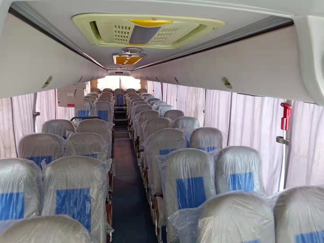 52 de zetels Gebruikte Bus van Busbus used yutong ZK6127 de Leiding van de 2015 Jaardieselmotor RHD