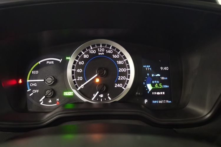 Gebruikt Corolla-Auto Eclectisch Voertuig met Corolla 2021 de Pionier s-CVT 5 van 1.2T Zetels Witte Kleur