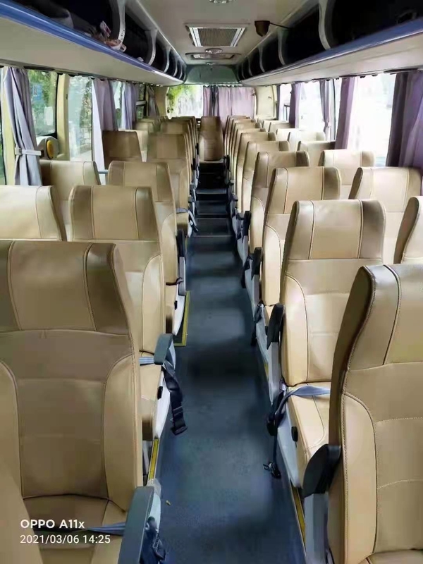 49 dubbele de deuryutong Gebruikte Bus Company Commuter Bus van de Zetels 2014 Jaar Gebruikte Bus Zk6110