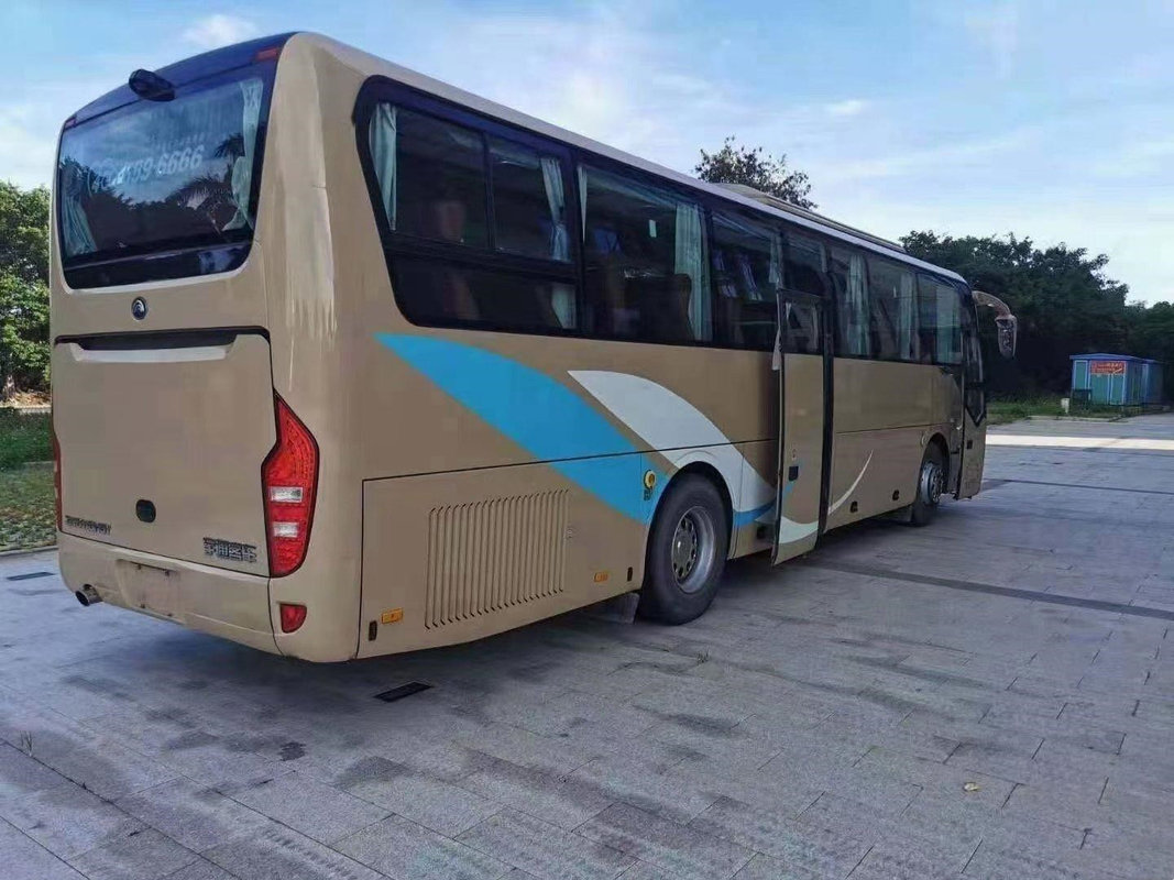 Gebruikte Bus Buses 50 van de Busyuchai van de Zetelszk6116 Yutong Luxe de Motorbus Twee Deuren