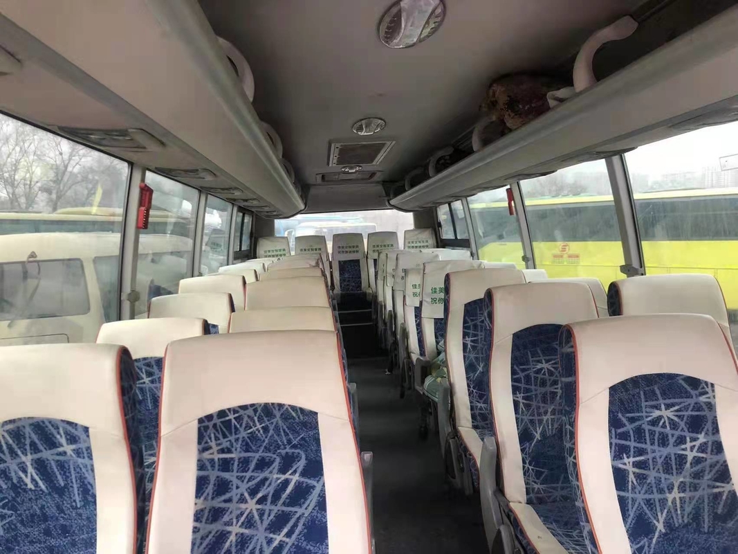 Gebruikte van de de Passagiersbus van Yutong ZK6127 Achter de Motor Linkeraandrijving van Bus 206kw 100km/H