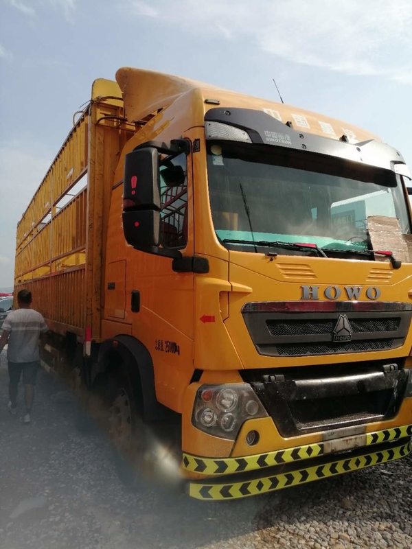280HP de enige Rij Gebruikte van de de Vrachtwagen6*2 T5G Tweede Hand van de Ladingsstortplaats Lichte Vrachtwagen