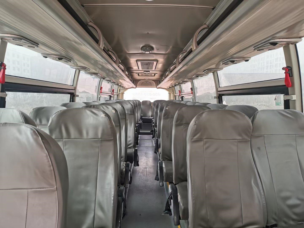 YUTONG gebruikte Reisbussen Gebruikte LHD van Diesel de Passagiersbussen Over lange afstand Busbuses used urban
