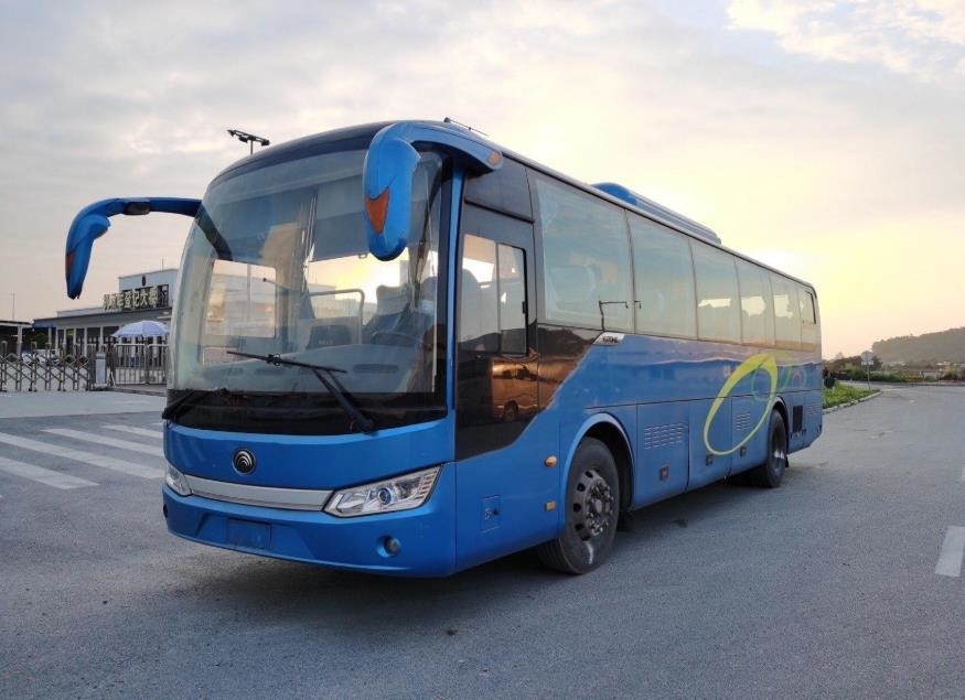 De gebruikte het Sightseeingsbussen Over lange afstand van Yutong gebruikten Interlokale Diesel van Busbuses passenger used Bussen