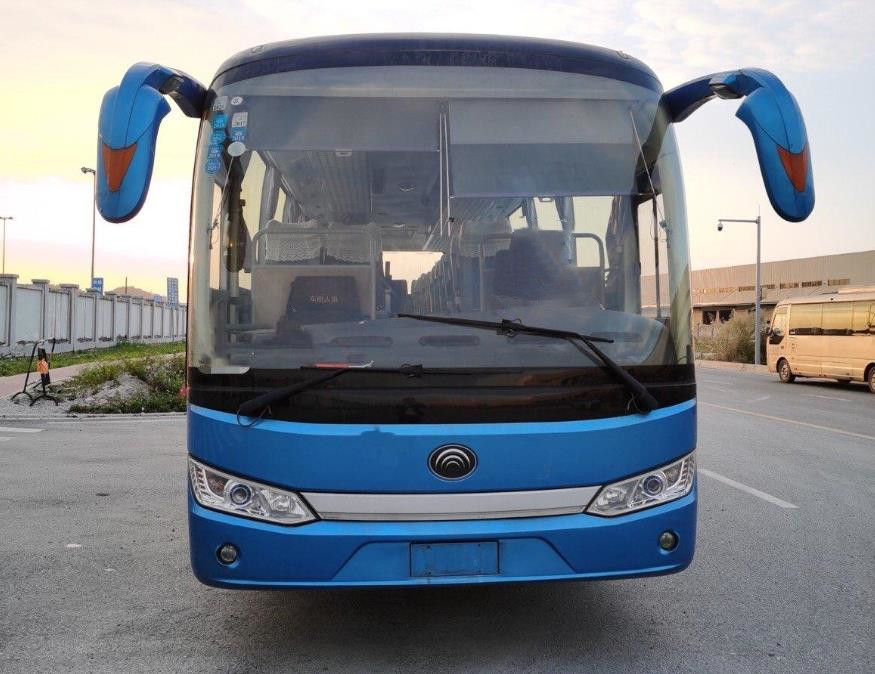 De gebruikte het Sightseeingsbussen Over lange afstand van Yutong gebruikten Interlokale Diesel van Busbuses passenger used Bussen