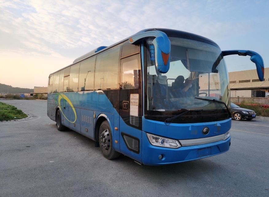 De gebruikte het Sightseeingsbussen Over lange afstand van Yutong gebruikten Interlokale Diesel van Busbuses passenger used Bussen