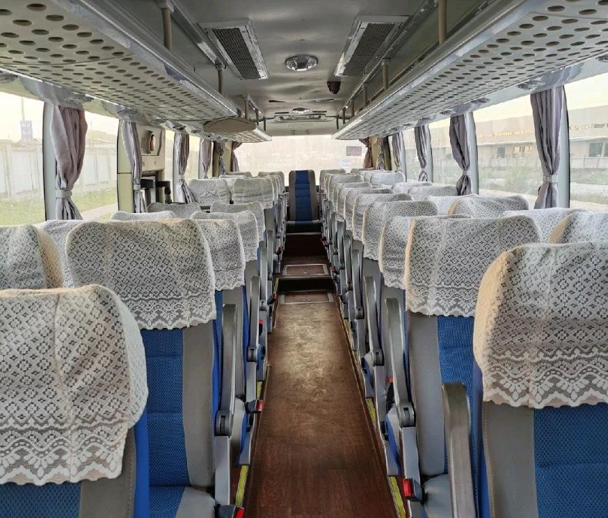 De gebruikte het Sightseeingsbussen Over lange afstand van Yutong gebruikten Interlokale Diesel van Busbuses passenger used Bussen