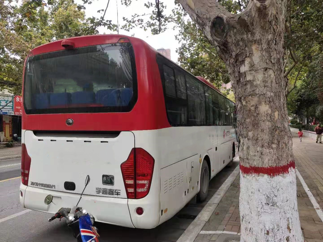 De Passagiersstad Gebruikte van de Diesel van openbaar Vervoeryutong Gebruikte Bussen de Reis Interlokale Bus Buses Bussenluxe