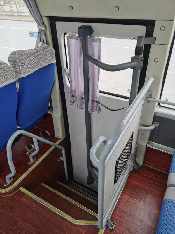 Yutong Gebruikte Vervoer Witte Voertuigen Gebruikte Diesel 50Seats Gebruikte Bus Over lange afstand Buses