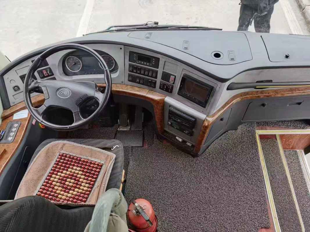 Yutong Gebruikte Vervoer Witte Voertuigen Gebruikte Diesel 50Seats Gebruikte Bus Over lange afstand Buses