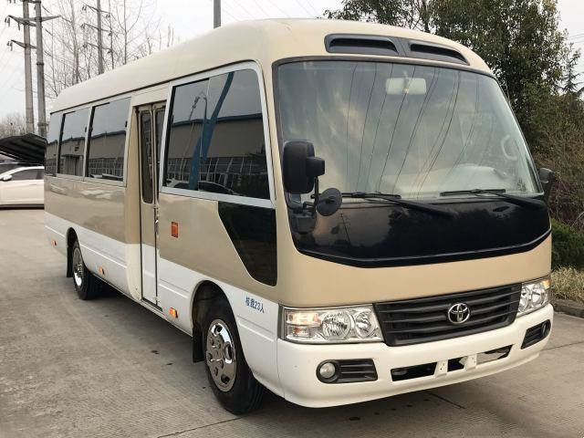 De tweedehandse Toyota-de Benzinebus van de Onderlegger voor glazenbus 3TR gebruikte 23 Zetels Mini Buses in het Jaargebruik van 2013