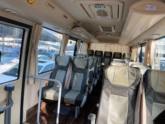De Bussen van tweede Handyutong ZK6728 gebruikten Gouden de Motorbussen 28 van Kleurenyuchai het Jaar van Bus In 2019 van de Passagiersbus