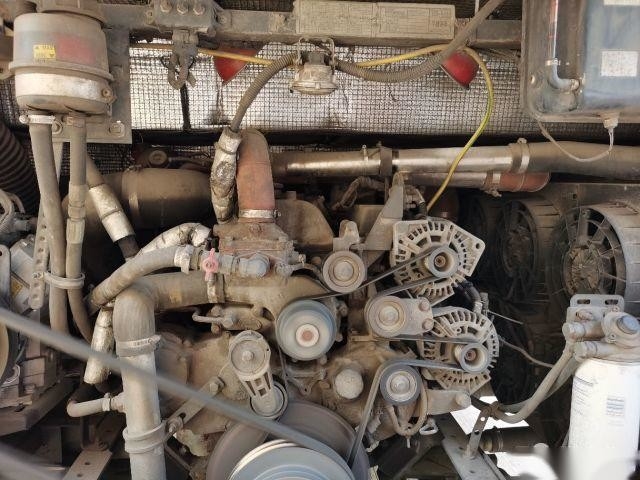 De linkerleiding Yutong 49 de Handbus van Seat ZK6110 tweede verliet Leiding Twee Deuren Achtermotor