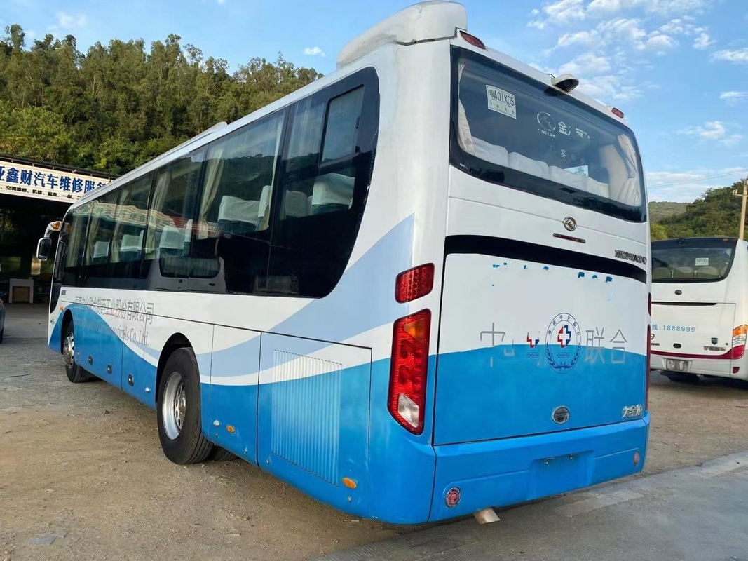 De Bussenbus Used 55seats Twee Deureneuro IV 2+3layout van Long XMQ6110 van de buskoning