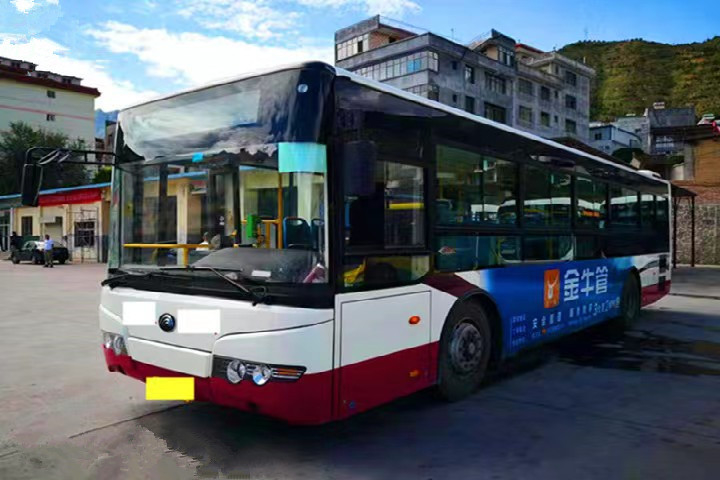 32 /92-Zetels gebruikten Yutong-Bus van de Bus de Zk6105 Gebruikte Stad voor Openbaar vervoerdieselmotor