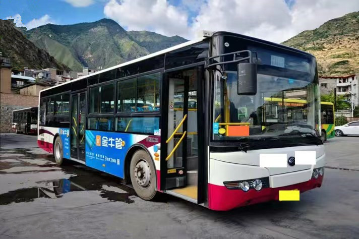 32 /92-Zetels gebruikten Yutong-Bus van de Bus de Zk6105 Gebruikte Stad voor Openbaar vervoerdieselmotor