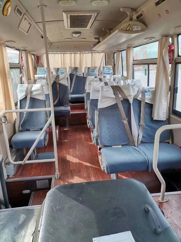 2017 Jaar 19 Zetels Gebruikte Yutong-Bus Modelzk6609d Mini Bus Left Hand Drive Front Engine 2 As
