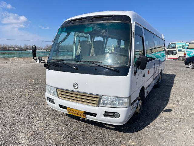 De gouden Diesel van de BusTransport Mini Bus 22seats 2017 van Dragon Coaster Bus XML6700 Motor van Cummins