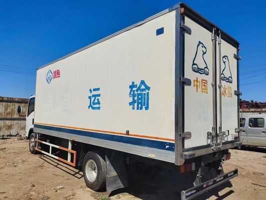 Gebruikte van het het Vervoervoertuig van de het Voertuig Koude Ketting van ISUZU Refrigerated Van 130P de 89kw Diesel 98km/H