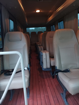 2017 jaar 23 Seater Iveco gebruikte bus met lederen stoel airconditioning in goede staat