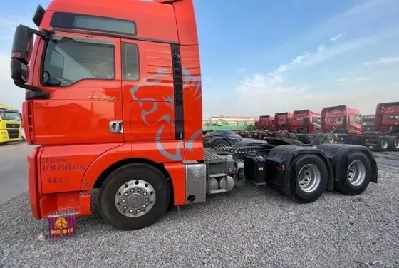 Gebruikte van Diesel van de de Tractorvrachtwagen 540hp 6×4 Vrachtwagenssinotruck Sitrak de Aandrijvingswijze Zes Cilinders in Lijn