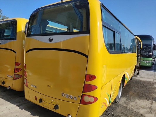 30 Zetels gebruikten van de Kleurenyuchai van Passagiersbussen Gele de Motor Tweede Hand Yutong ZK6798