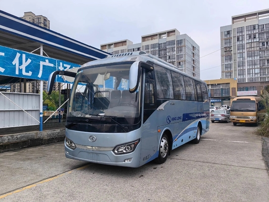 Gebruikte Pendelbus 26 Zetels die Venster 8,5 verzegelen meet 220hp-Bus XMQ6859 van Kinglong van de Motor de Handtransmissie