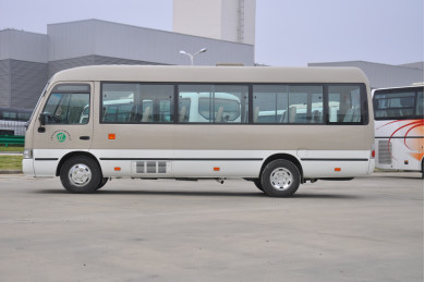 Gebruikte Mini Coach Ankai Coaster 23 zitplaatsen RHD/LHD bagagerek Dieselmotor
