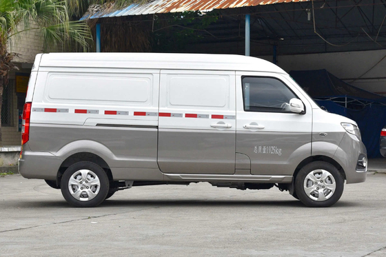 Gebruikte Mci Bus Jinbei 2023 Model Truck Minivan 2 zitplaatsen Airconditioner CNG