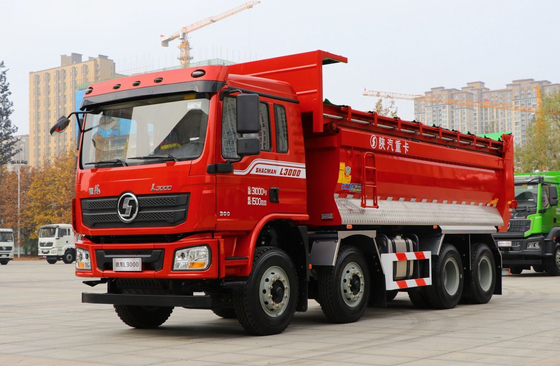 50 ton vrachtwagens te koop 8×4 Shacman L3000 Fast 10-speed handgeschakelde transmissie 300 pk